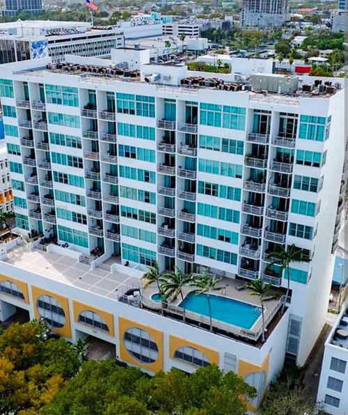 803-2200 Ne 4th Ave, Miami, FL, 33137-4917 | Card Image