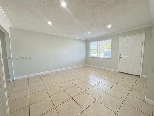 apt-106-400 Nw 65th Ave, Margate, FL, 33063-8240 | Card Image