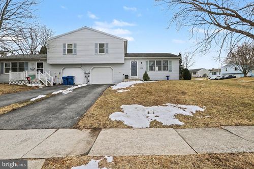 2 Furman Rd, DILLSBURG, PA, 17019-9685 | Card Image