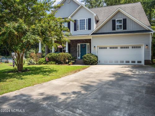 147 Farmington Drive, Richlands, NC, 28574 | Card Image