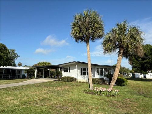 11 N Bobwhite Rd, Wildwood, FL, 34785-9004 | Card Image