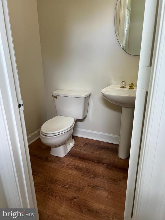5605 Rivendell Pl, Townhouse with 3 bedrooms, 4 bathrooms and null parking in FREDERICK MD | Image 7