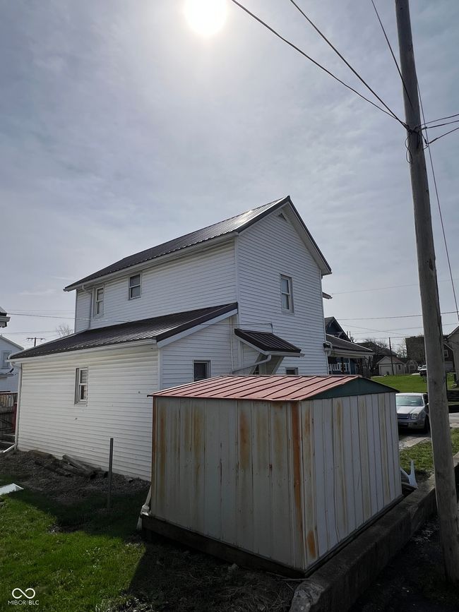 view of rear view of house | Image 6