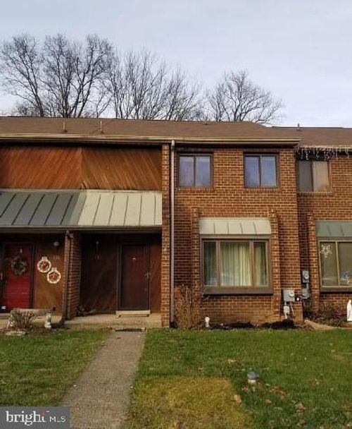 132 Neyland Ct, EXTON, PA, 19341-2904 | Card Image