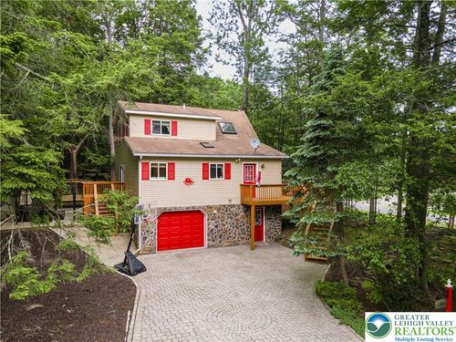 1006 Rolling Hills Dr, Lake Ariel, PA, 18436-8117 | Card Image