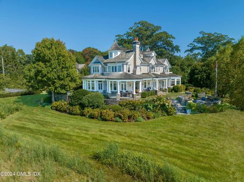 16 Indian Point Ln, Riverside, CT, 06878-2613 | Card Image