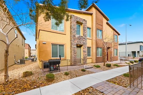7313 Glistening Star St, North Las Vegas, NV, 89084-4755 | Card Image