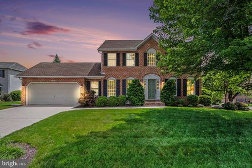 2205 Wynnwood Ct, ENOLA, PA, 17025-1181 | Card Image