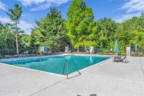 71 Mc Kinley Dr, Ocean, NJ, 07712-2853 | Card Image