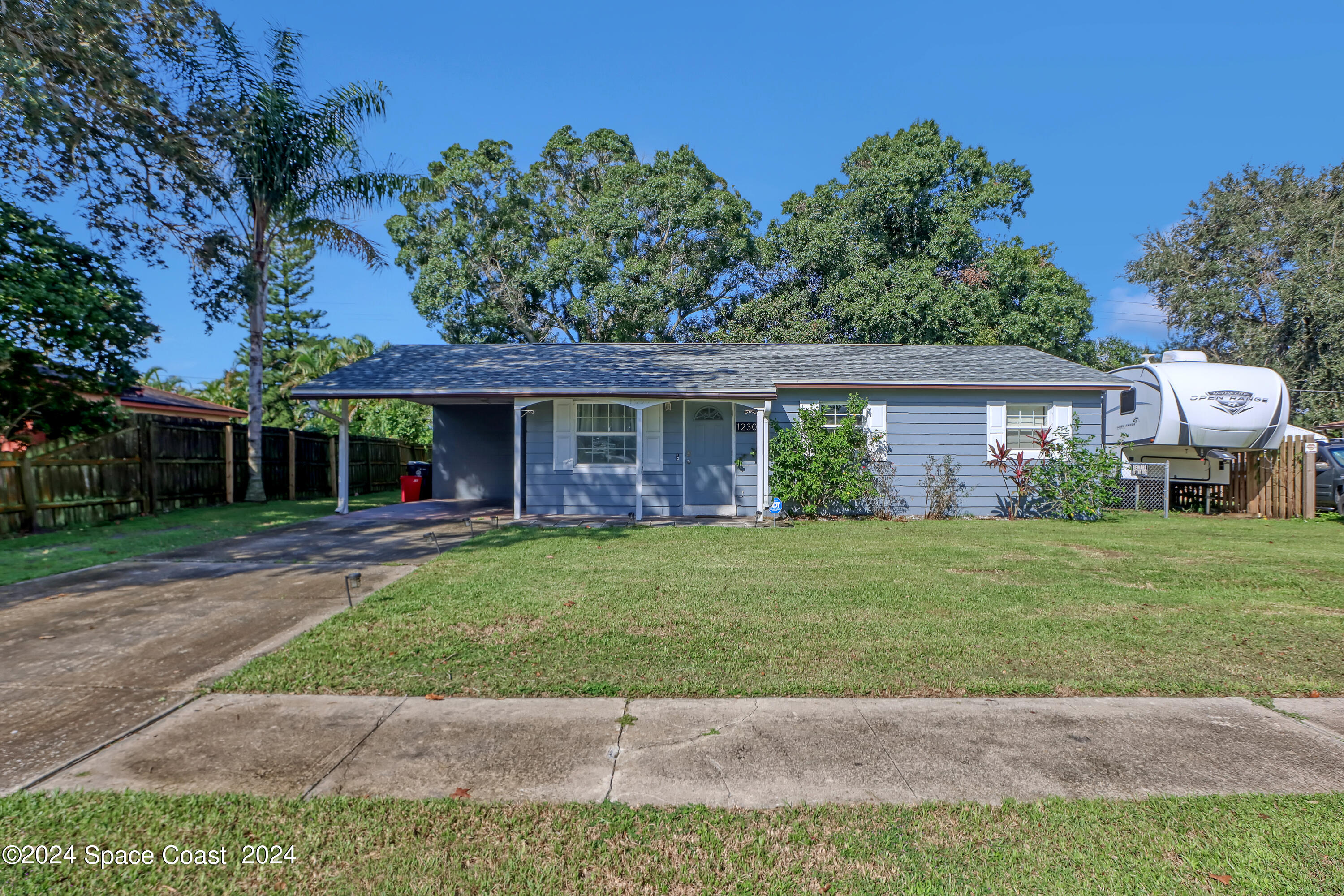 Dale Dr, Titusville, FL 32796