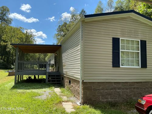 1037 Dogwood Heights Dr, Tazewell, TN, 37879-4525 | Card Image
