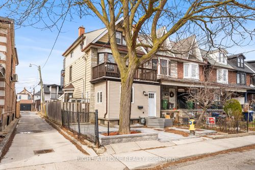 134 Millicent St, Toronto, ON, M6H1W4 | Card Image