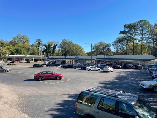 6-2501 Oakwood Ave Nw, Huntsville, AL, 35810-4467 | Card Image