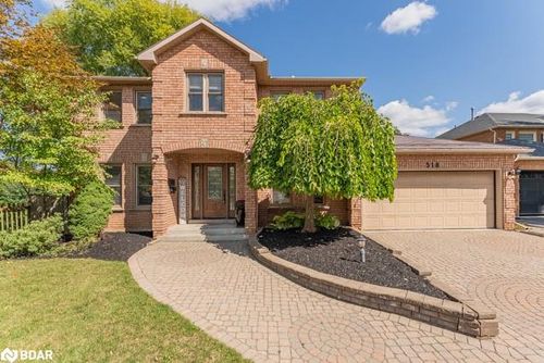 518 Grand Ridge Dr, Cambridge, ON, N1S4Y9 | Card Image
