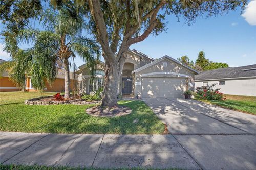 27644 Sugar Loaf Dr, WESLEY CHAPEL, FL, 33544-8637 | Card Image