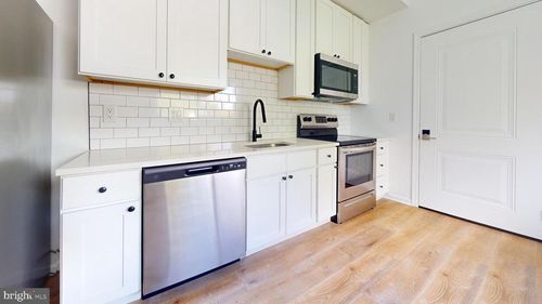 apt-4-5225 Walnut St, PHILADELPHIA, PA, 19139-4381 | Card Image