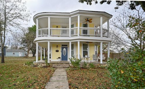 604 10th St, Mena, AR, 71953-3106 | Card Image