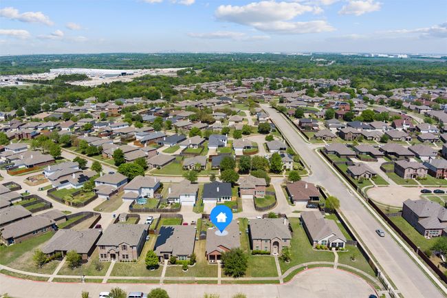 Aerial view with a residential view | Image 35