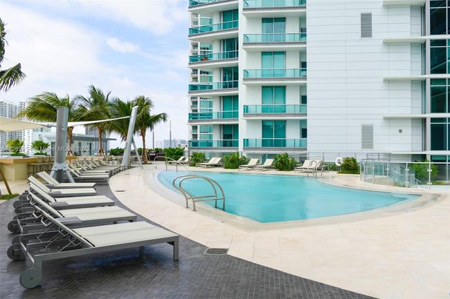 APT-5108 - 900 Biscayne Blvd, Condo with 2 bedrooms, 3 bathrooms and null parking in Miami FL | Image 23