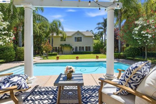 2631 Amatchi Ct, Tracy, CA, 95304-5937 | Card Image