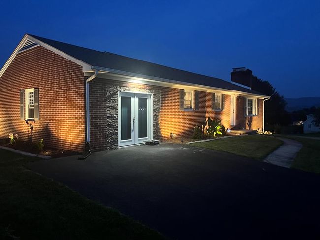 908 Middle Ave, House other with 3 bedrooms, 1 bathrooms and null parking in Marion VA | Image 32