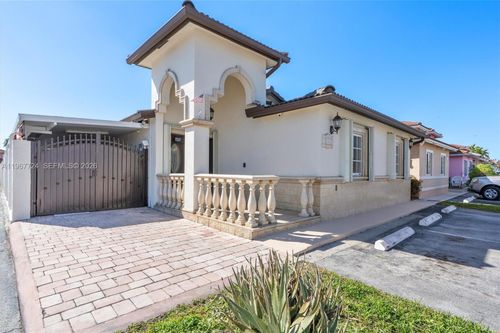 115-9326 Nw 121st St, Hialeah Gardens, FL, 33018-4222 | Card Image