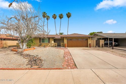 4002 W Augusta Ave, Phoenix, AZ, 85051-5746 | Card Image