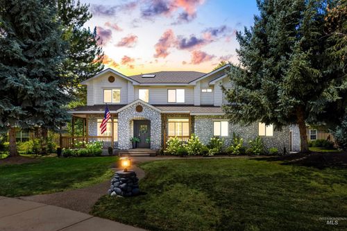1145 S River Flow Way, Eagle, ID, 83616-6324 | Card Image