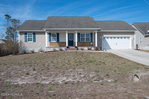 303 Sinclair Ln, Hubert, NC, 28539-4663 | Card Image