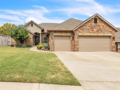 400 Horizon View Court, House other with 3 bedrooms, 2 bathrooms and null parking in Norman OK | Image 1