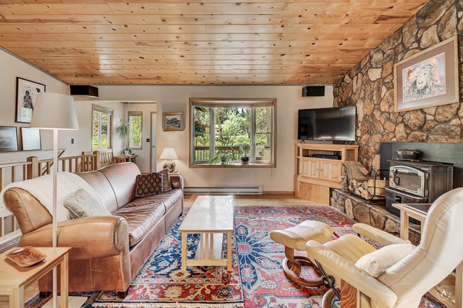 19 Big Dipper Dr, House other with 3 bedrooms, 3 bathrooms and null parking in Clancy MT | Image 6