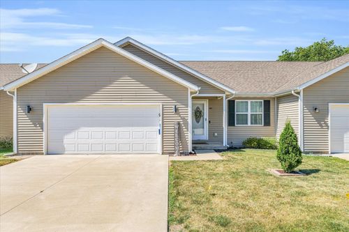 208-208 Augusta Court, Fisher, IL, 61843 | Card Image