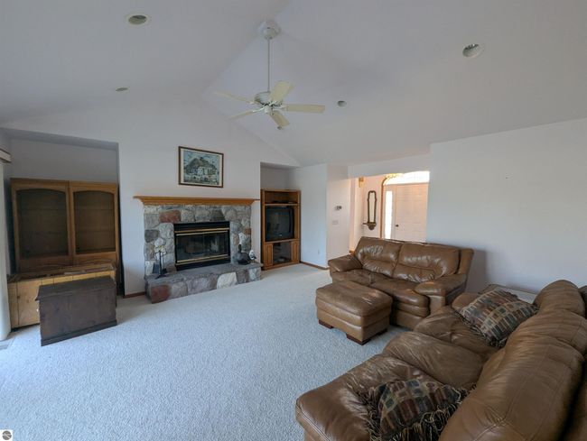 1810 E Riverside Drive, House other with 3 bedrooms, 2 bathrooms and null parking in Au Gres MI | Image 27
