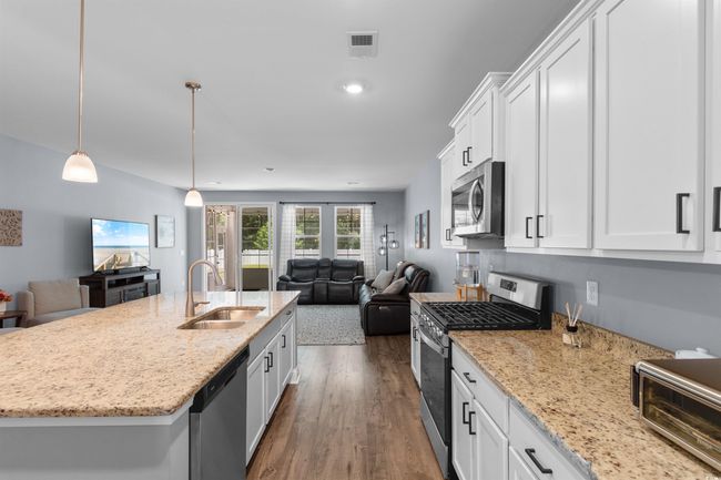 226 Calhoun Falls Dr., House other with 5 bedrooms, 4 bathrooms and 4 parking in Myrtle Beach SC | Image 7