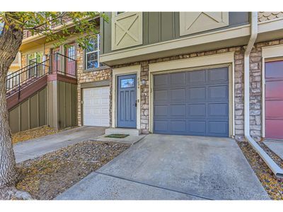 8054 S Columbine Ct, Townhouse with 2 bedrooms, 2 bathrooms and null parking in Centennial CO | Image 3