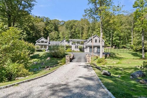 1570 Journeys End Rd, Croton-On-Hudson, NY, 10520-3610 | Card Image