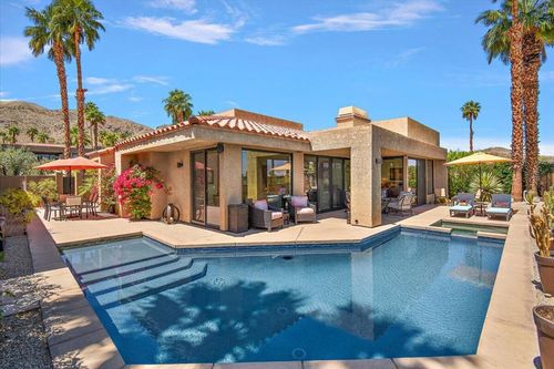 11 Vista Loma Dr, Rancho Mirage, CA, 92270-2993 | Card Image