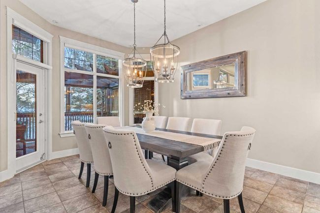 31 Summit Pointe Dr, House other with 4 bedrooms, 5 bathrooms and 4 parking in Heritage Pointe AB | Image 14