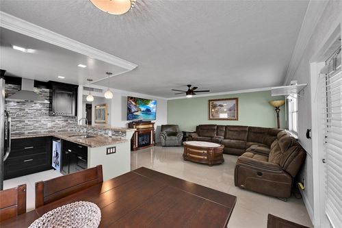 644-644 Flanders N, Delray Beach, FL, 33484-5236 | Card Image