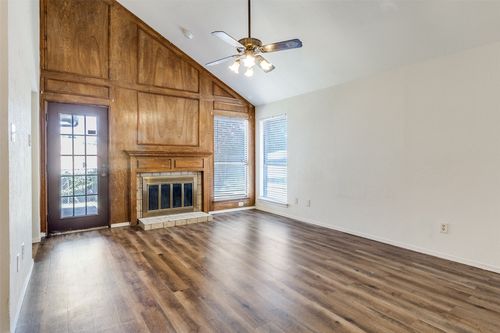 2533 Montclair Ln, Mesquite, TX, 75150-1217 | Card Image