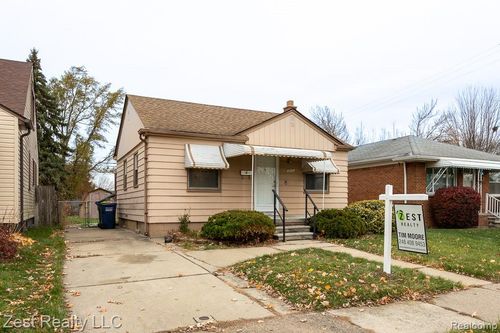 1012 Cloverlawn Blvd, Lincoln Park, MI, 48146-4216 | Card Image