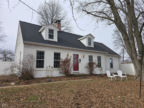 1550 S Bloomington St, Greencastle, IN, 46135-2212 | Card Image