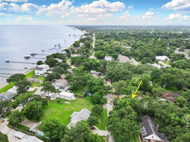 Roughly 500 ft from Galveston Bay | Image 40