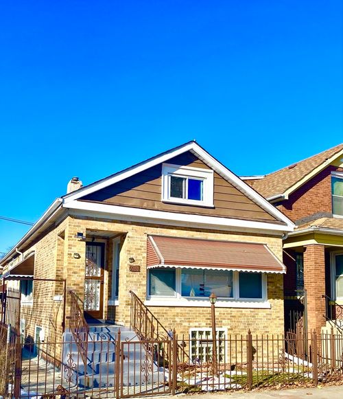 7248 S Wolcott Ave, Chicago, IL, 60636-3740 | Card Image