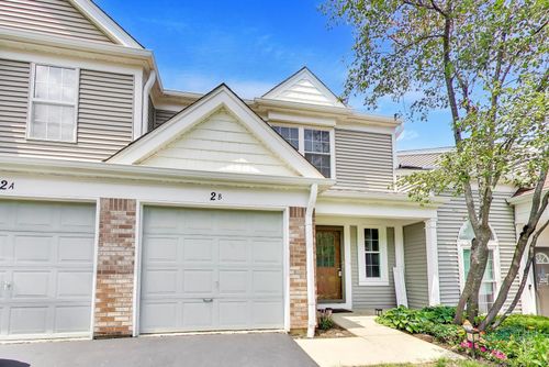 b-2 Chaucer Ln, Streamwood, IL, 60107-2458 | Card Image