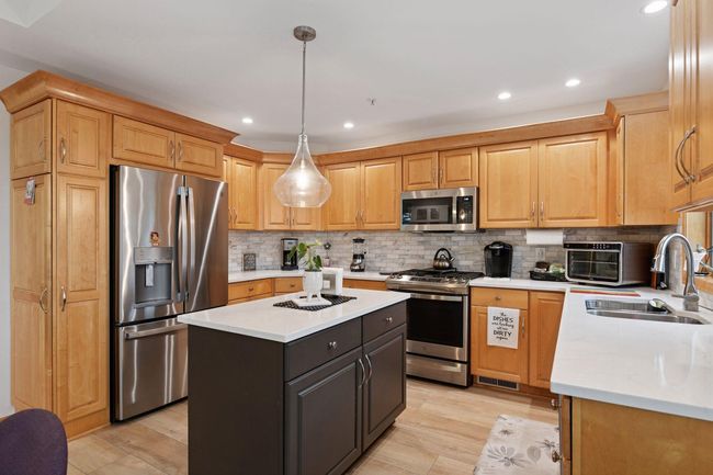 UNIT-301 - 11484 Fairfield Rd W, Condo with 2 bedrooms, 2 bathrooms and null parking in Minnetonka MN | Image 17