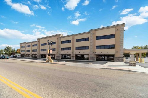 222 N Plymouth Ave, New Plymouth, ID, 83655-5582 | Card Image