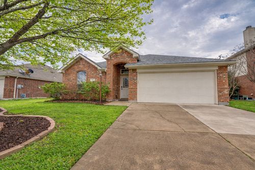 217 Arabian Rd, Waxahachie, TX, 75165-7522 | Card Image