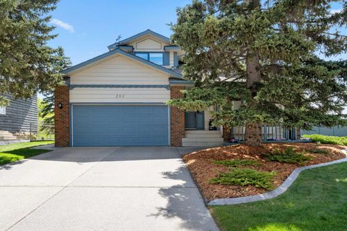 203 Ranch Estates Rd Nw, Calgary, AB, T3G2B9 | Card Image