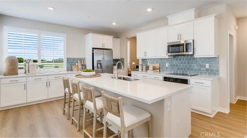 2650 E Hyde Paseo, Ontario, CA, 91762 | Card Image